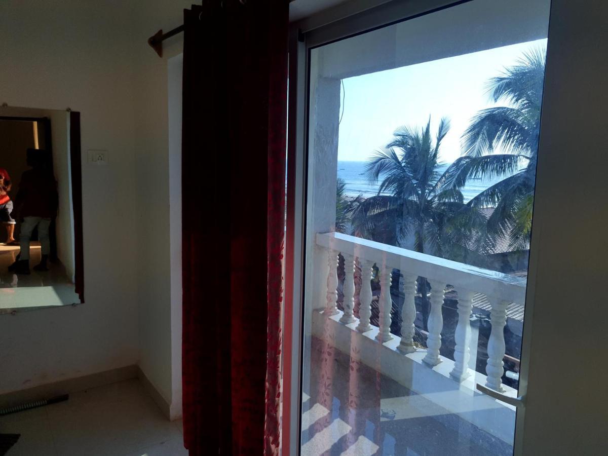 Baga Beach Exotica Hotel Exterior photo